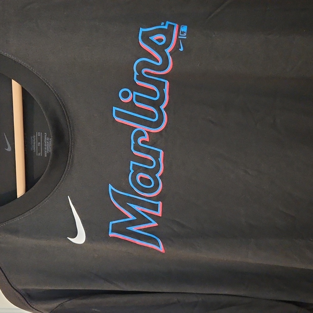 Nike Miami Marlins T-shirt - Picture 2 of 4